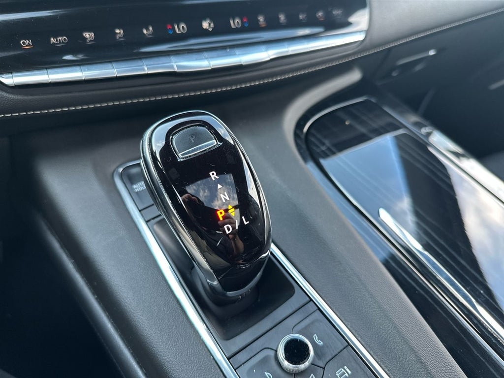 2024 Cadillac Escalade Sport