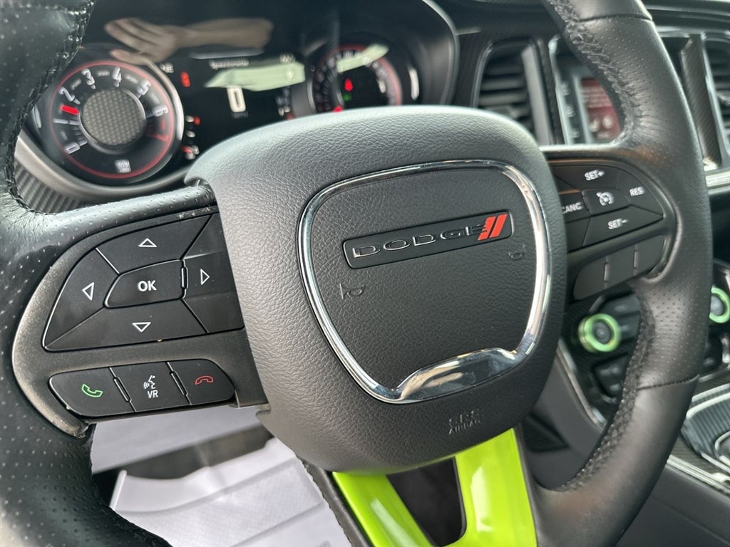 2017 Dodge CHALLENGER SXT