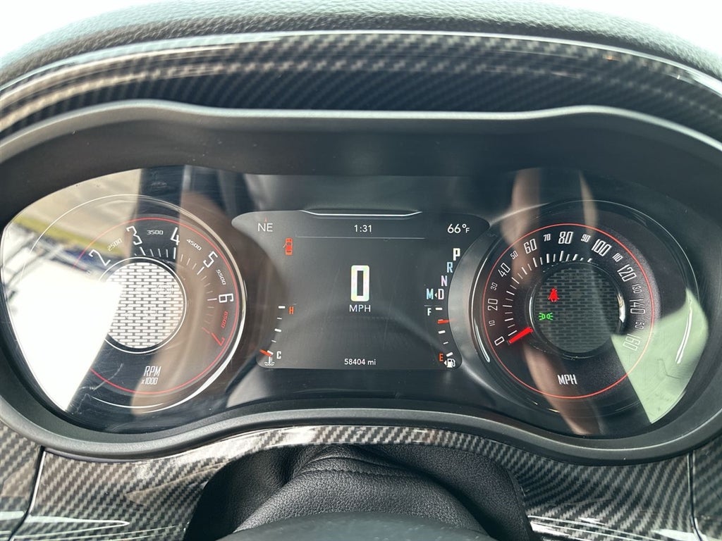 2017 Dodge CHALLENGER SXT