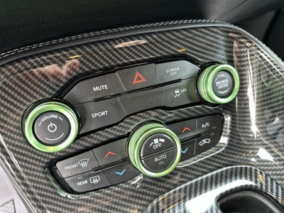 2017 Dodge CHALLENGER SXT