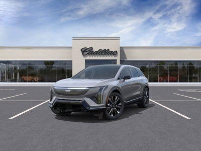 2025 Cadillac OPTIQ Luxury 2