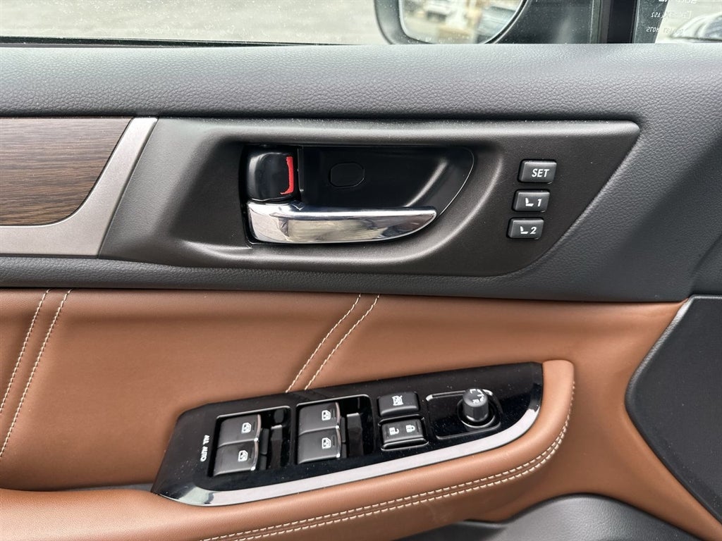 2018 Subaru Outback Touring