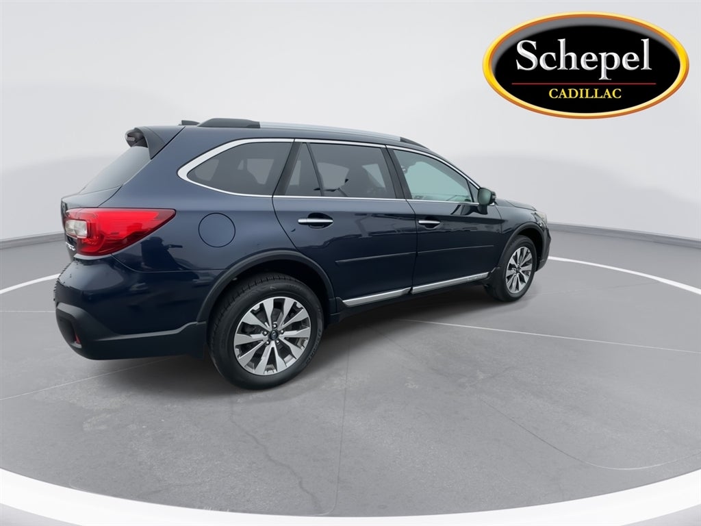 2018 Subaru Outback Touring
