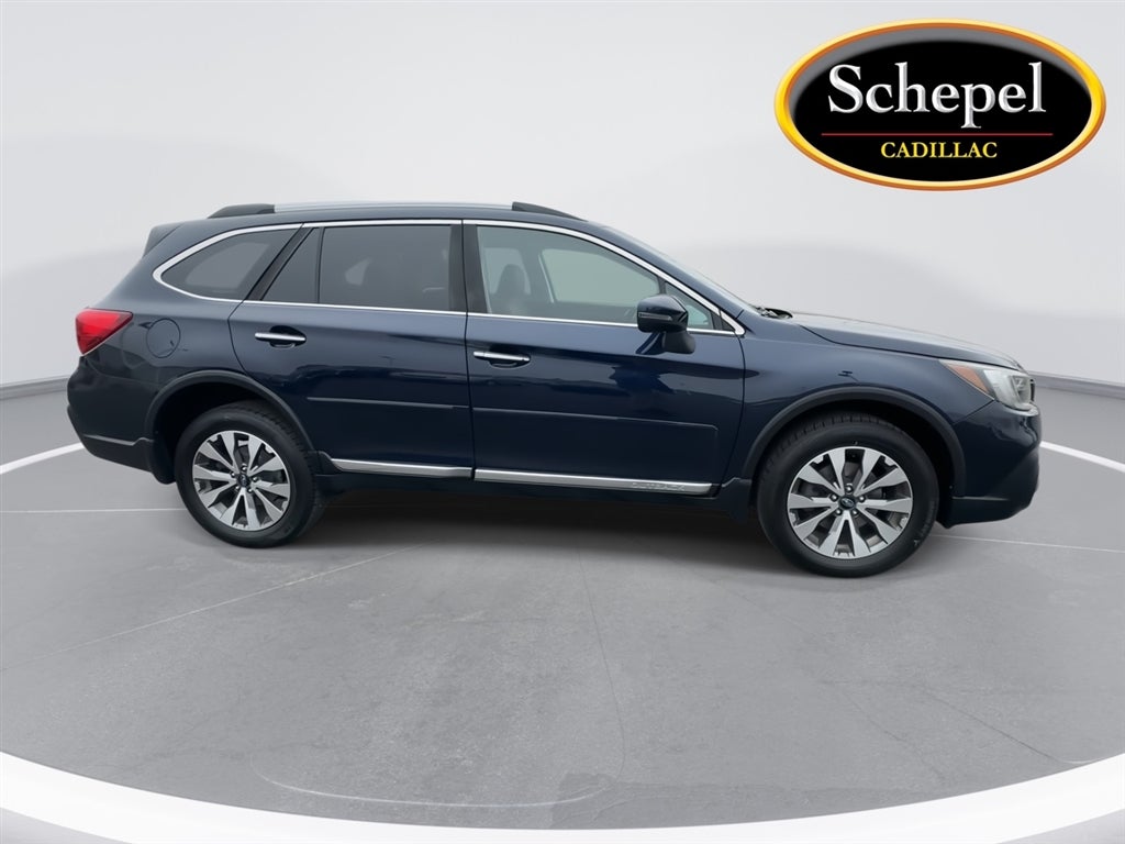 2018 Subaru Outback Touring