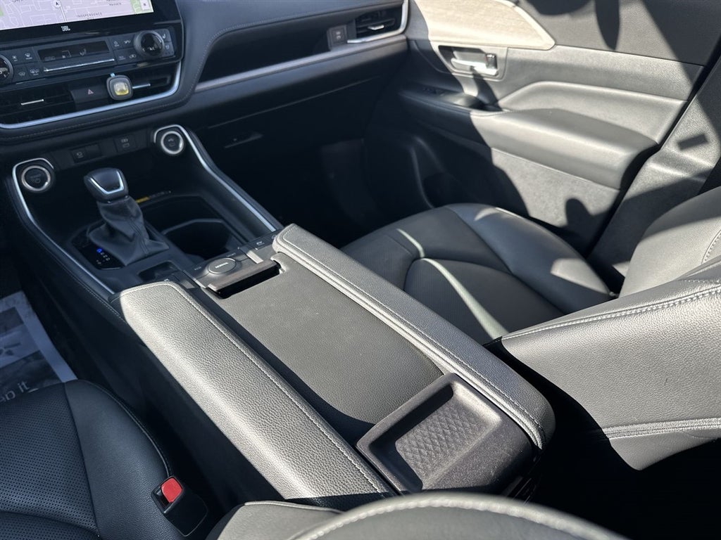 2024 Toyota Grand Highlander Hybrid XLE