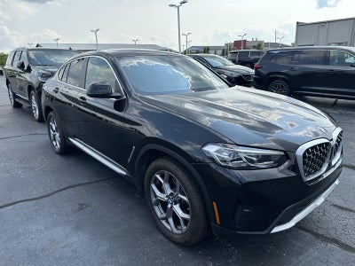 2025 BMW X4 xDrive30i