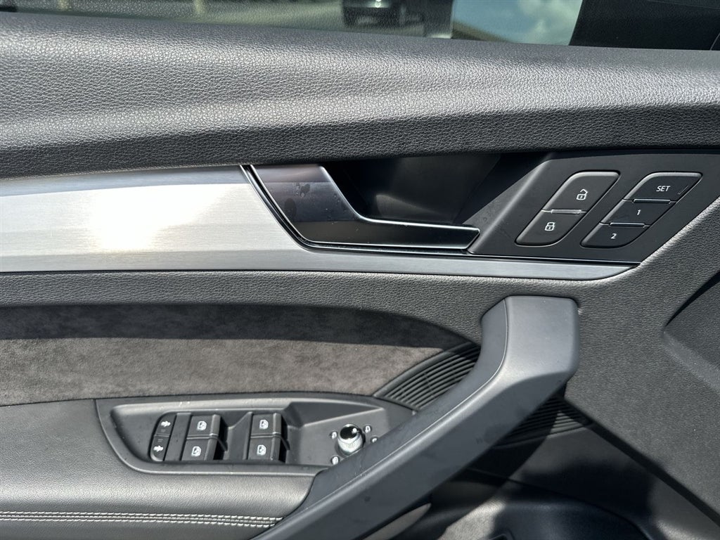 2020 Audi SQ5 Premium Plus