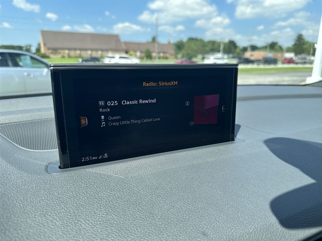 2019 Audi Q7 Premium Plus