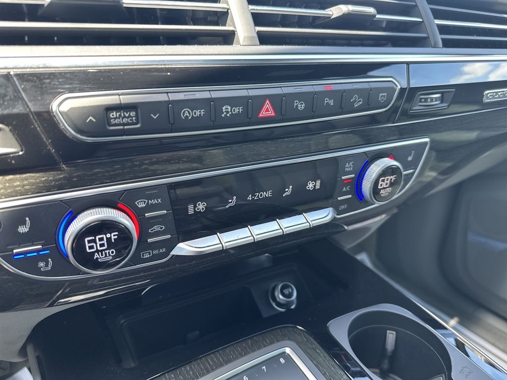 2019 Audi Q7 Premium Plus
