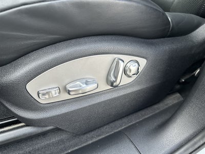 2023 Porsche Macan 4DR AWD