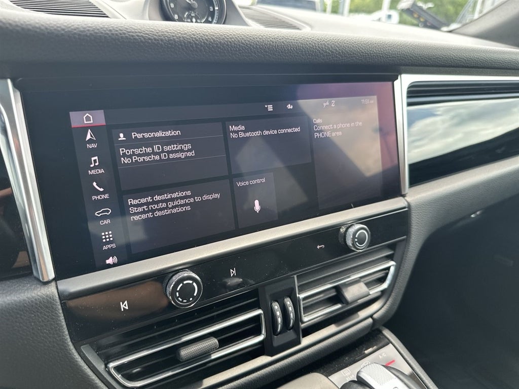 2023 Porsche Macan 4DR AWD